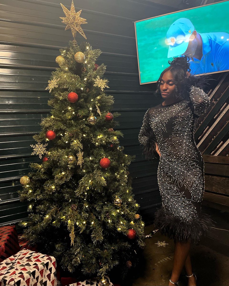 Khera G❄️ tweet media