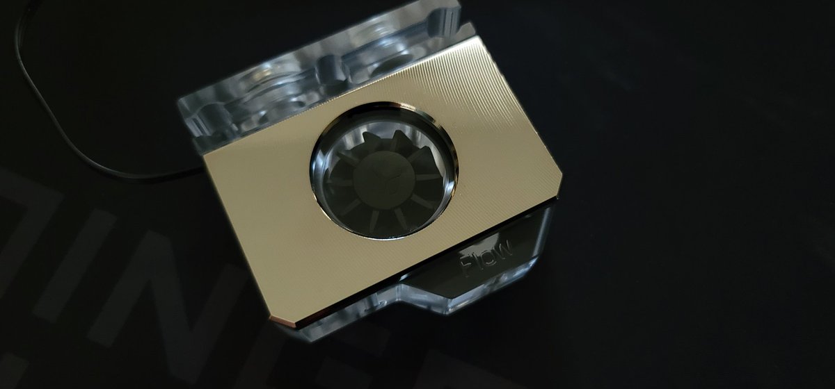 EnviousMods's tweet photo. @EKWaterBlocks flow meter & ddc pump heatsink are being prepped to go in the LabelX Mod for #CES
#ekwaterblocks #ekwb #enviousmods #LabelX #CES2023 #flowmeter https://t.co/jJUg48t1FZ
