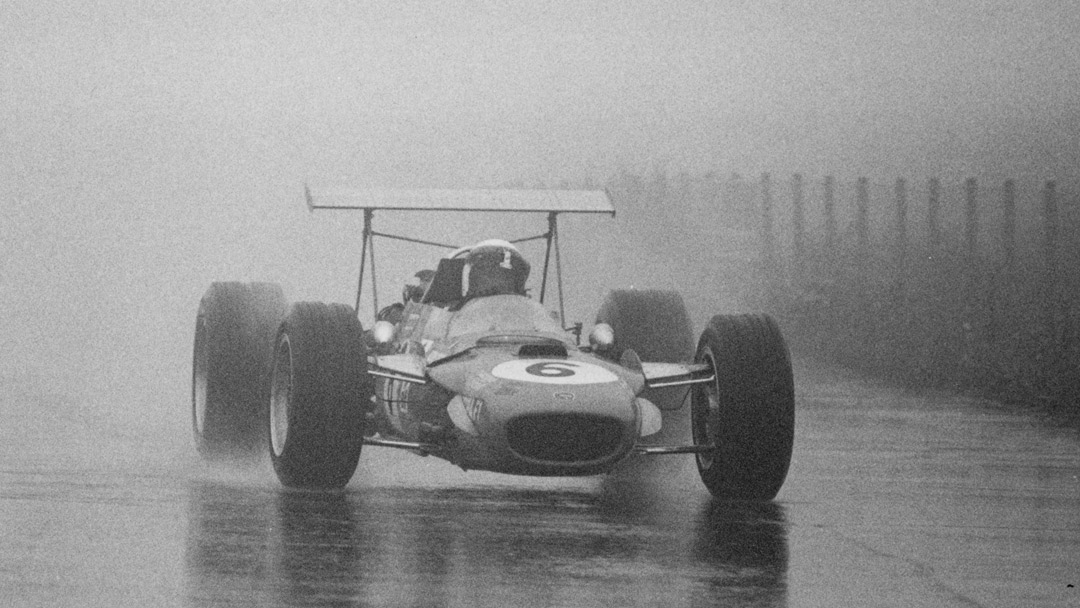 Autosport_Show's tweet photo. Text MEMORY to 70215 and follow the simple instructions you have a chance to win a print signed by Sir Jackie Stewart OBE for @racingdementia.

Merry Christmas everyone and see you in the new year 

#AutosportInternational23 
#RacingCarShow23 
#PerformanceandTuningShow23 https://t.co/O7SM1a8Flk