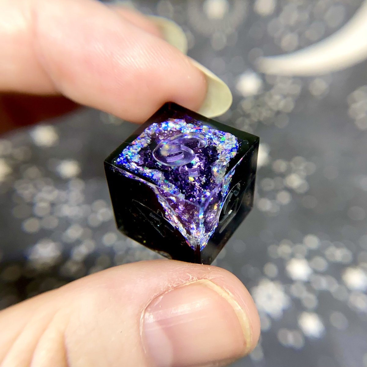 Dreamy_Dice's tweet photo. Amethyst Core https://t.co/n2bany6t2O