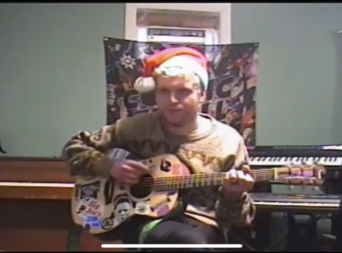 CIRecs's tweet photo. when it comes to the 12 days of prince daddy you need to expect the unexpected. here we have jophus covering black mold!!

https://t.co/aD9OrY9K3S https://t.co/vuGUFMZNta