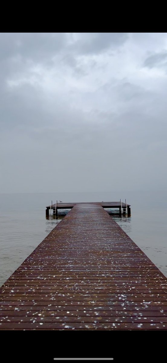 Kalbimizin kuytusuna doğru sonsuz bir yola çıkmak…
<a href="/kalbinfisiltisi/">whisperofwordsandnature🍀</a> 

@whisperofwordsandnature 
🍀📚📝📸👣 

#doğa #sonsuzluk #kalbinkuytusu 
#nature #naturephotography #waytotheheart