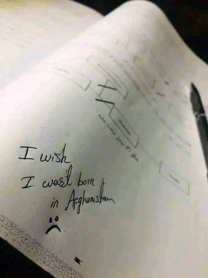 SadiqErshad's tweet photo. د يوي خور د زړه درد💔
 "I wish I wasn't born in Afghanistan"
#LetAfghanistanGirlsLearn https://t.co/8vTbGGYZDQ