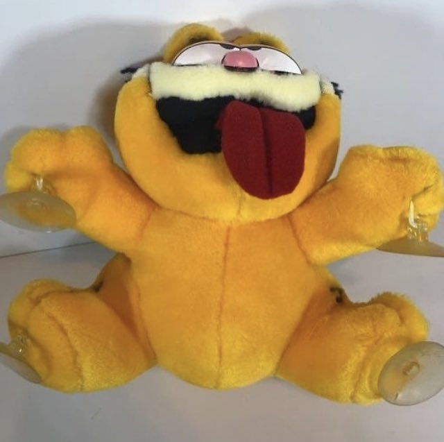 Garfieldweird's tweet photo. https://t.co/qhMq9oCXoa