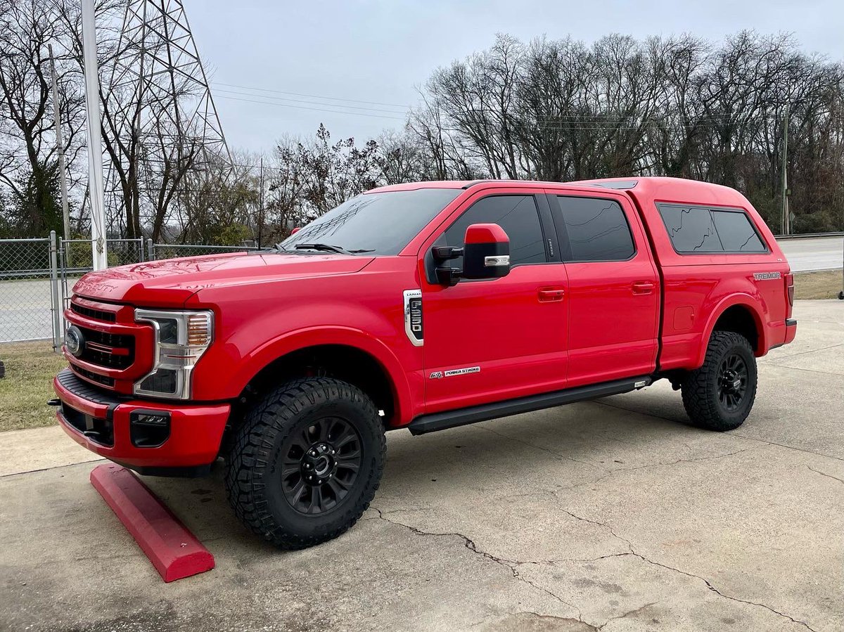 4tntusa's tweet photo. 👀 Is this Santa’s new ride…? 

Job done 👍🏻👍🏻…this @areaccessories MX Series top on this F-250 has plenty of room for all those presents and goodies! 

We will be closed Monday the 26th to spend time with our friends and family…have a Merry Christmas! https://t.co/vQZRooaSxV