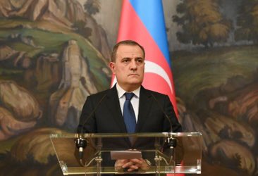 LAbdullayevaMFA's tweet photo. ❗️FM @Bayramov_Jeyhun:
-#Azerbaijan fully implements Trilateral Agreement; security of persons, vehicles &amp;cargo moving along Lachin route is provided
- Illegal exploitation of resources by #Armenia &amp;illegal presence of Armenian armed forces on 🇦🇿soil is contrary to the Agreement. https://t.co/G4fIIE7Fy7