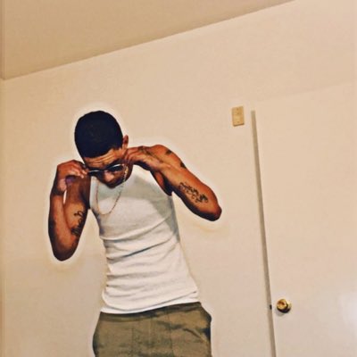trushawty7's tweet photo. #NewProfilePic https://t.co/2jZ0xxcg8s