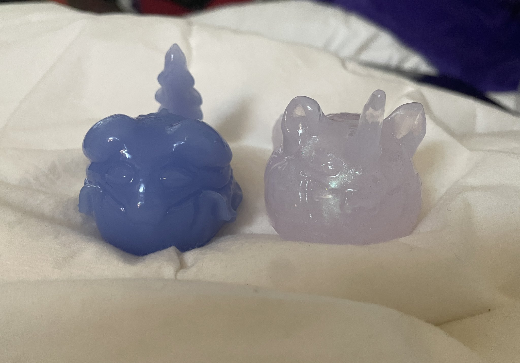 2 pic. Omgggggg I oppened my squish kits for my birthday. I literally cannot believe that i got a skyla kit (my favorite model) in that blurple color!! And a near clear sparkly Qilin kit!! https://t.co/2kM9MOg0HV