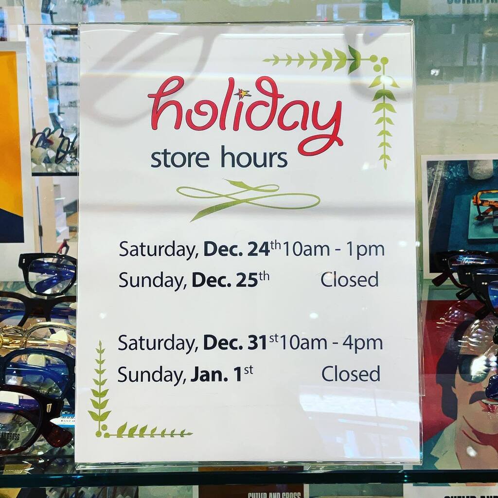 focalpointopt's tweet photo. In observance of the Christmas holiday,🎄Focal Point Opticians will be closed early Saturday. We hope you all get to spend some quality time with your loved ones and we'll see you again this Tuesday.🎁 https://t.co/CgM3Pkfea8 https://t.co/4ZxiV2p6lI