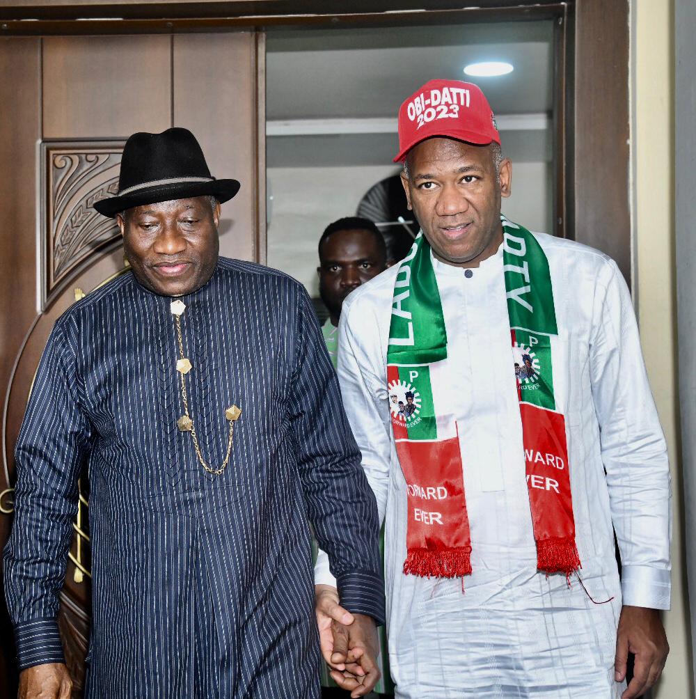 IkukuomaC's tweet image. Obidients just retweet once you come and across