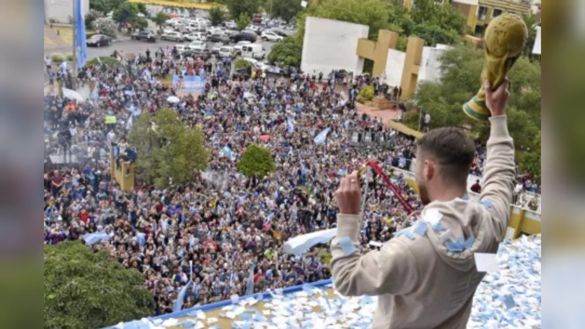 doblasenred tweet media