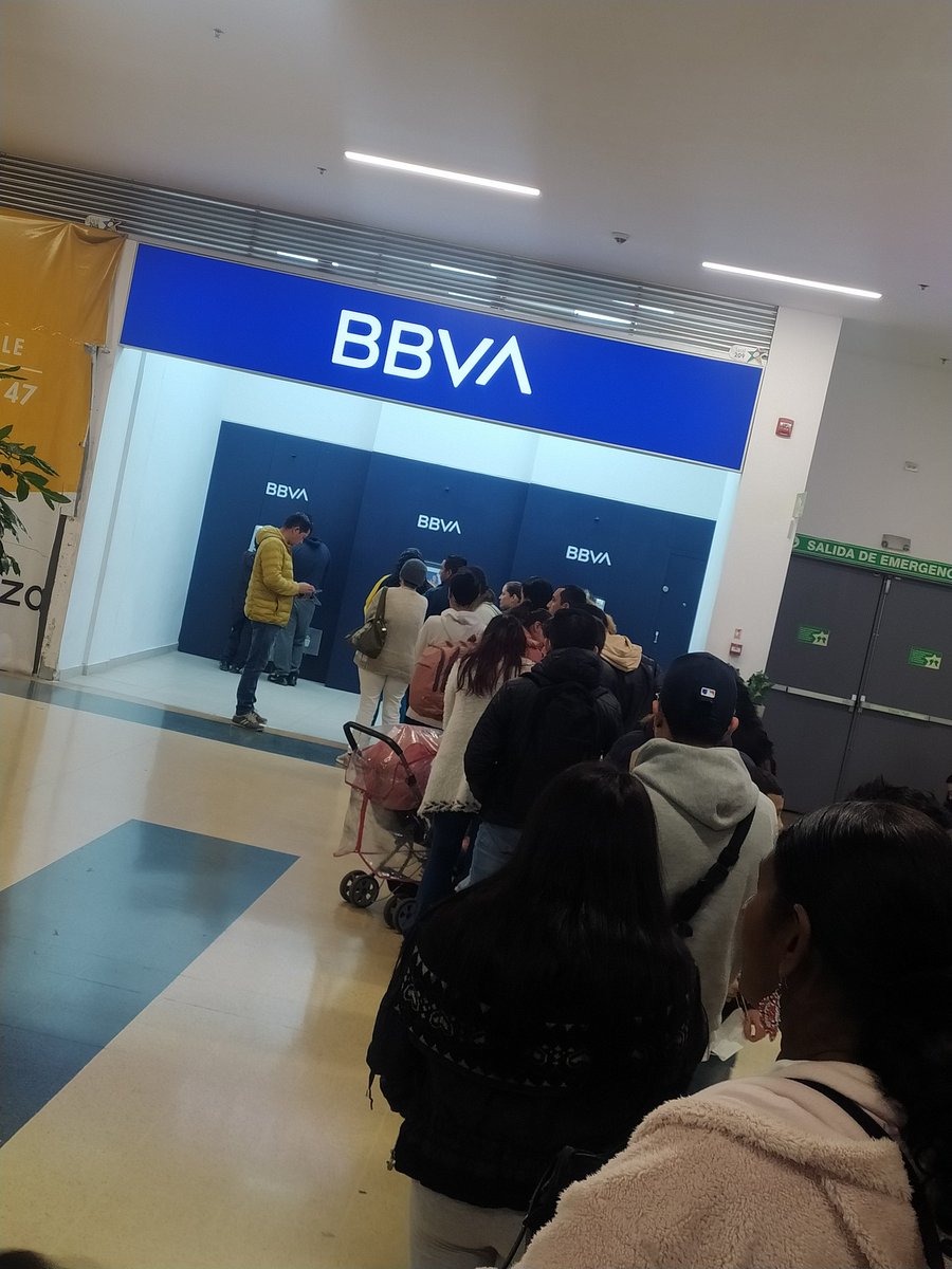 Filas por montón y solo 1 cajero funciona (cc plaza bosa) es un desastre siempre igual, falla en el cajero o solo te da billetes de 50 o solo funciona 1 de 3 ...  <a href="/bbva/">BBVA</a> <a href="/BBVAPrensa_co/">BBVA Prensa en Colombia</a> <a href="/sicsuper/">Superintendencia de Industria y Comercio 🇨🇴</a>