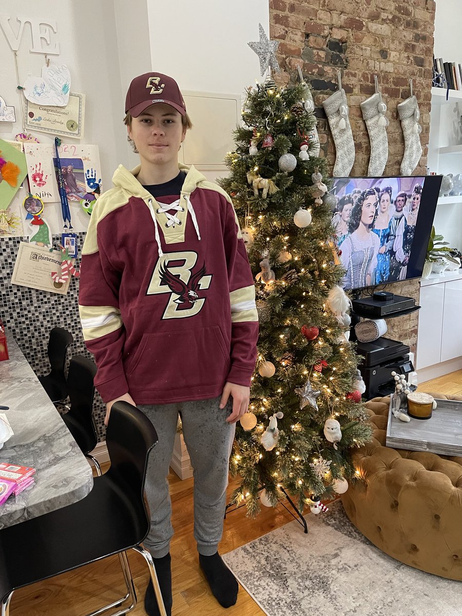 JamieRussell18's tweet photo. Tobias Pitka with a very Happy Holidays as he commits to Boston College!!! https://t.co/YwVCqR2MHu