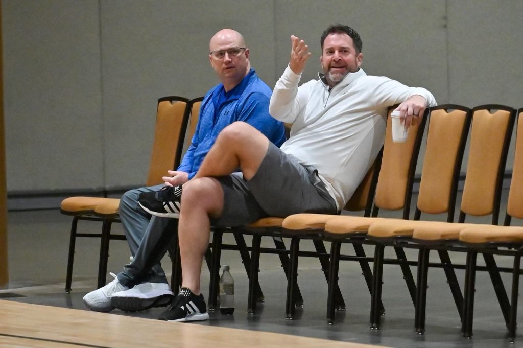 <a href="/PeteMitchell360/">Pete Mitchell</a> and me trying to understand how the kid that looks older than us still has high school eligibility! 😂 😂 Photo credit <a href="/mikegallagher24/">Mike Gallagher</a>. Thanks for following the fellas this week! Great week. <a href="/houseofshortgam/">Ryan J Paris</a>