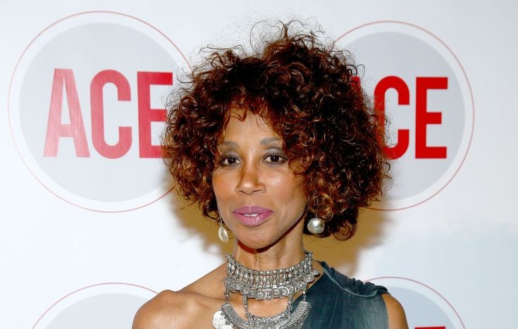 Happy birthday to Trisha Goddard! She played herself in the show. 