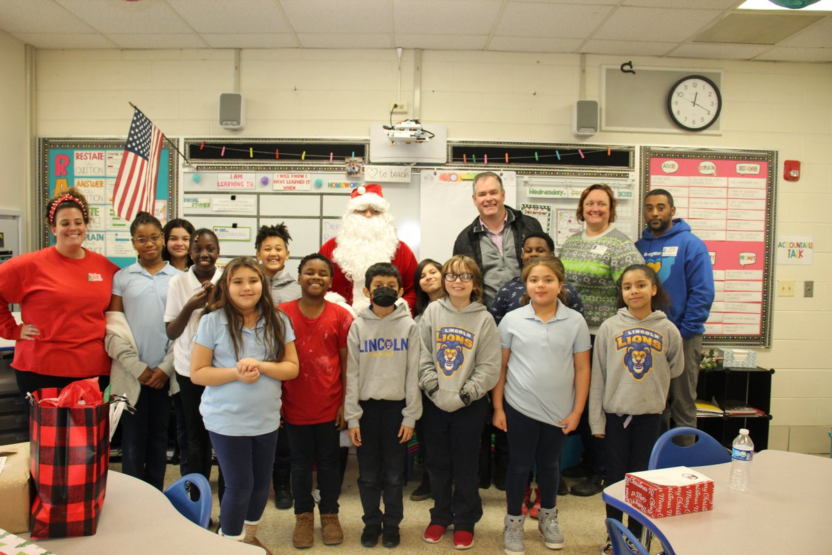 Lincoln School tweet media