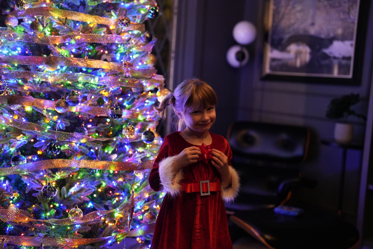 From our TD Pacific family to yours, I'd like to wish everyone a happy and healthy holiday season! Whether you're celebrating Christmas, Hanukkah, Kwanzaa or another occasion, I hope you get to spend some quality time with your loved ones and make many wonderful memories.