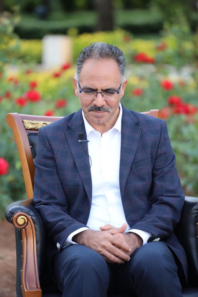 Bugün ; Bir kez daha büyüklüğünü , mütevaziligini,dostluğunu takdir ettim ! Allah yolunu bahtını açık etsin başkanım!