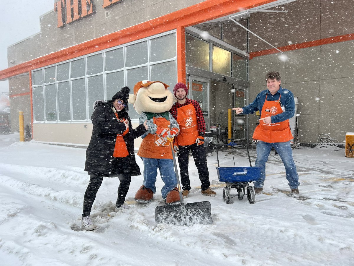 We had a extra special guest come help for the blizzard!
