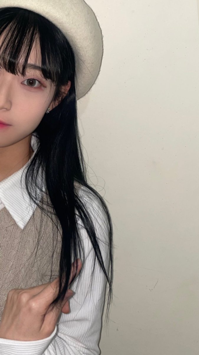 [📸] 23.12.22 – juyeon via story:

[#JUYEON #AZER #아제르]