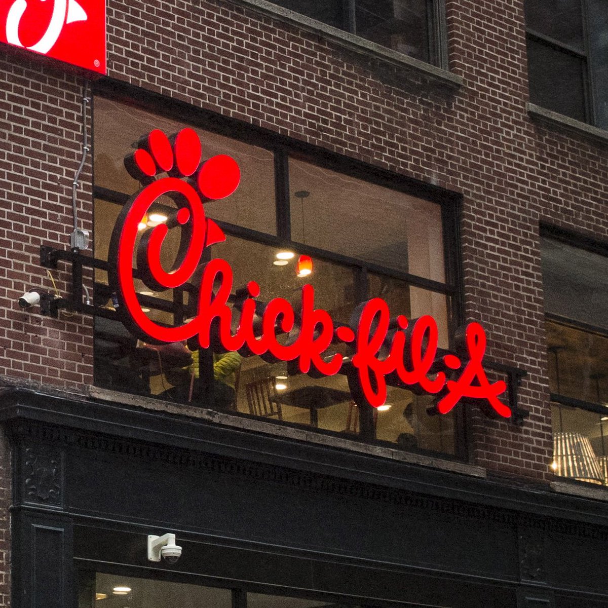 A Chick-fil-A in North Carolina was fined $6,450 for violating child labor laws and paying workers with meals instead of wages.

At least 3 children had to do dangerous tasks, like handling the trash compactor.

A FL location was also fined for violating child labor laws in Aug.