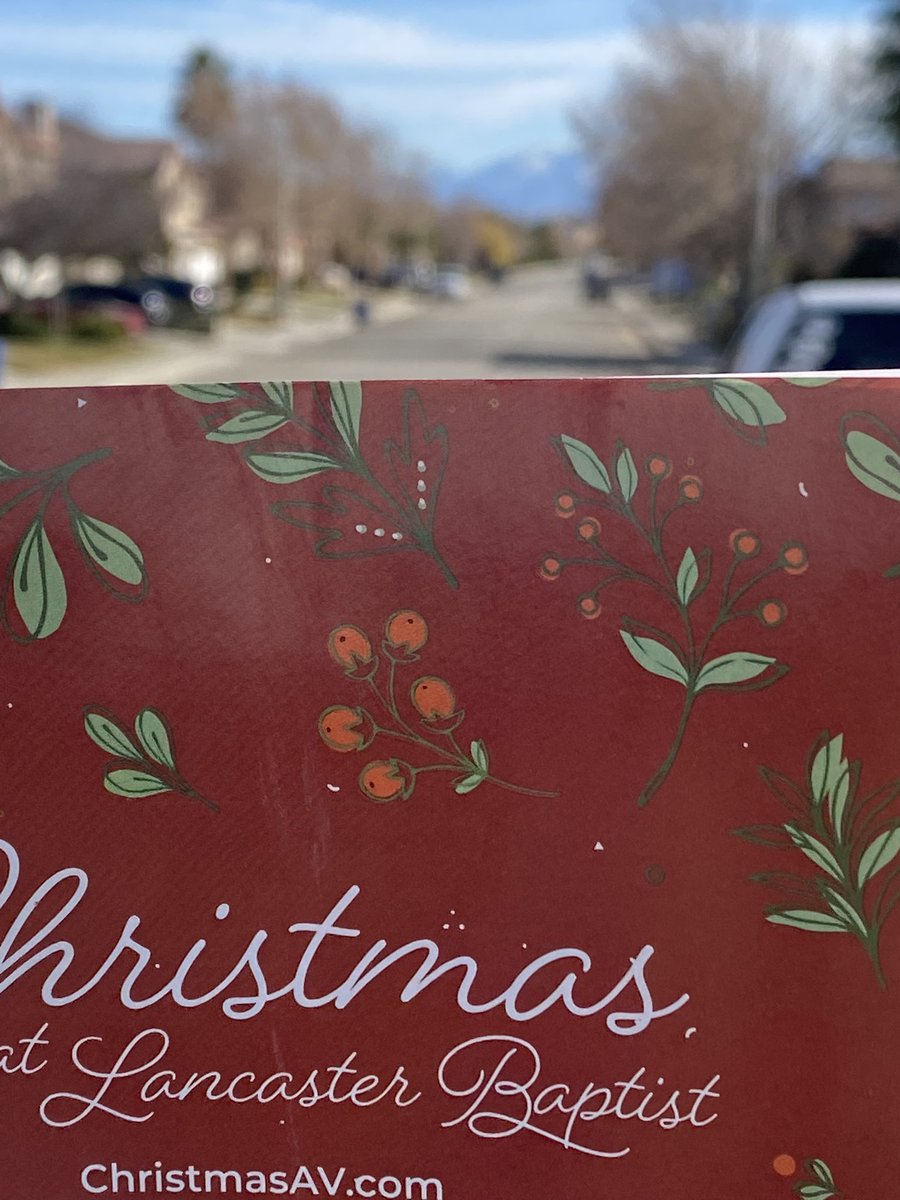 jerryferrso's tweet photo. Sharing the Good News in SUNNY SOCAL!  Merry Christmas! ☃️🎄🎁 https://t.co/SgpgRfBATw