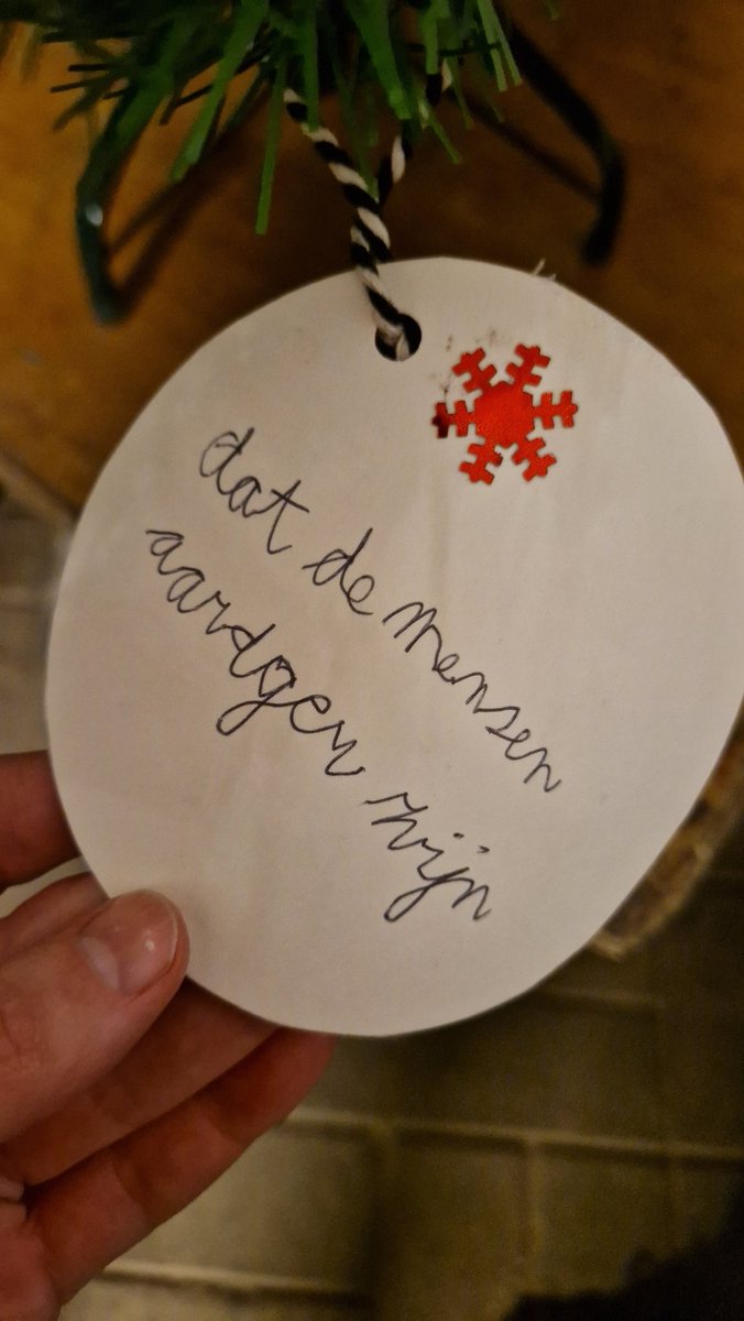 ScoutingBernulp's tweet photo. Wat een heerlijke Kerstviering hadden wij vanavond! Een hele fijne vakantie en gezellige dagen! https://t.co/Be4v827wp9