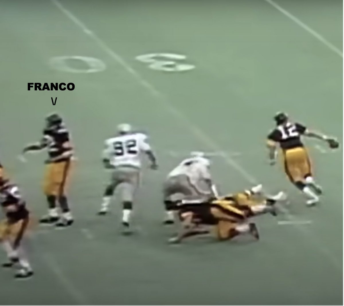 Dave Dameshek on Twitter "“…Bradshaw, out of the pocket, looking for