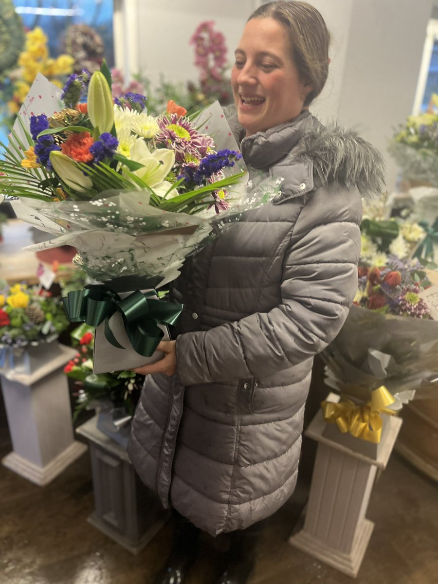 RosepetalsF's tweet photo. Congratulations Sophie-joe on winning our Christmas 2022 competition 🥂🎅🎉💕
Happy Christmas to all our customers &amp; thank you for your support 
Best wishes https://t.co/FGsMOoeV7r