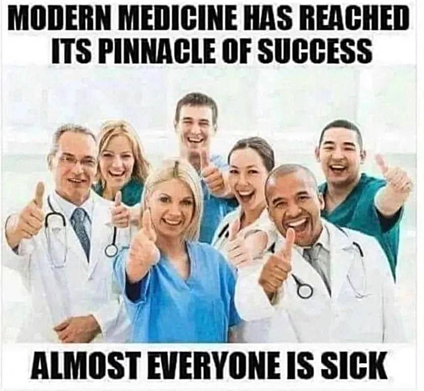 egosumquisum9's tweet image. Con lo que se viene seran eliminadas hasta las universidades. Con la robotizacion de los trabajos ya no es necesaria la mano de obra humana. Y con la vacunacion se garantiza esa eliminacion. Y Tu: Cuantas dosis llevas? #ProudlyUnvaxxed