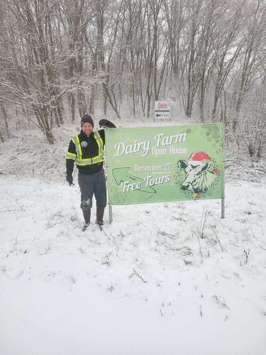 benloewith's tweet image. It&apos;s back!  The Hamilton Dairy Farmers Open House is Tuesday December 27th. 12 noon to 3pm. See the calves!  Eat some poutine! Drink some hot chocolate with real whipped cream!  And most importantly, learn how your food is made. 1399 Powerline Rd West