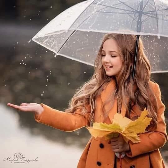 #_بِـ_الـمُنَاسَبَـــة

،
مدّ يديك للناس بالخير بالمواساة وبالحُب 
تمتد لك يد الله بـلطفٍ خفي
 بخير مُضاعف 
 بالرحمة الربانيّة 

،