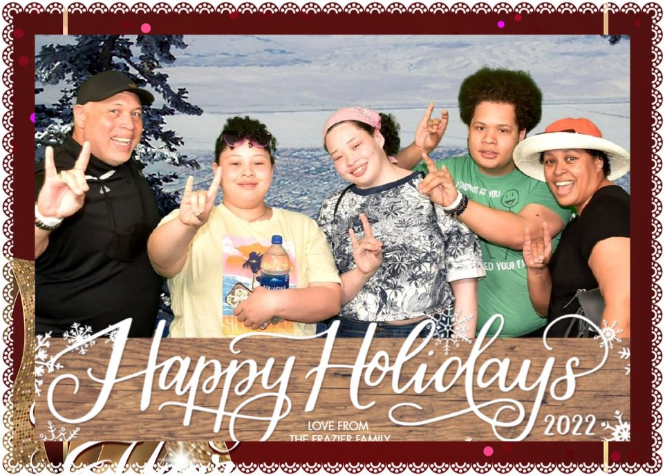 SeanTFrazier's tweet photo. Enjoy your Holiday’s #HuskieNation Life’s “Journey” is truly special and #TeamFrazier salutes all of you for your Outstanding/Continuous love & support! 🙏🏽 ❤️ Forward #NIU #TheProcessIsReal #ForgedByFamily @NIUAthletics @niu_alumni @NIUlive @MACSports @NCAA @NACDA @lead1acom https://t.co/HkerQGI1ID