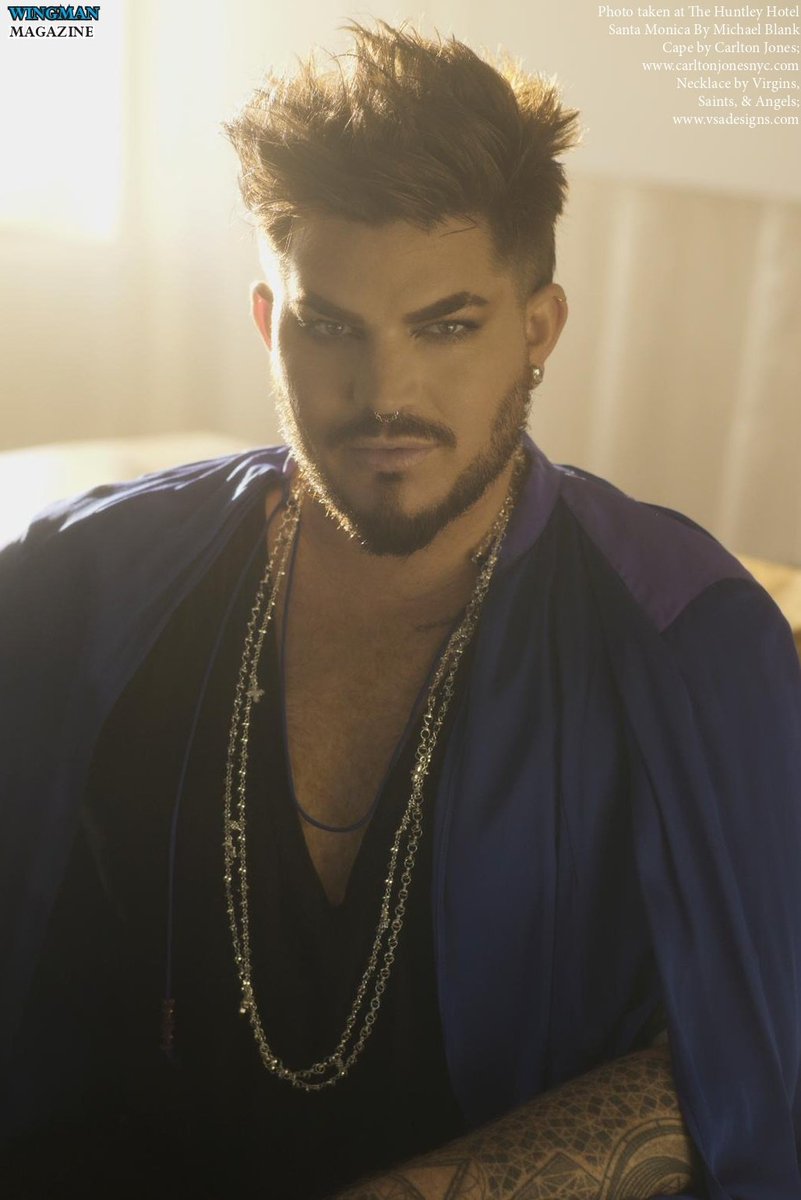TheRealDuckBert's tweet photo. 🦚 Adam Lambert bringin' some #HighDrama to the #OrdinaryWorld in @Wingmanmag's Winter 2022 edition! 🤩💜 #AdamLambert #WingmanMagazine #GFG
(📸 Michael Blank) https://t.co/SXwFrfFIqk