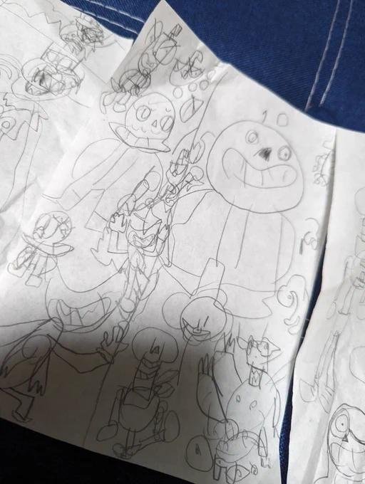 「はい、ズ描いたよ。飾ってもいいよ」と息子がくれたズ。母がスケルトン狂いになってから、息子がほぼ毎日ズを描いてくれる。出来た息子や。嬉しみー!( *' ▽ ` )人 