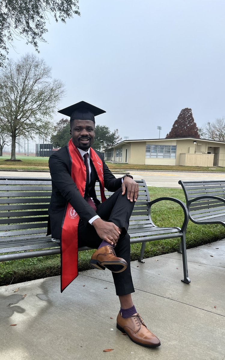 Amah_josh's tweet photo. The other weekend i bagged my MSC degree in Computer Science. Grateful to God, friends and family who supported me during this phase of my life. https://t.co/48L91h3l5A
