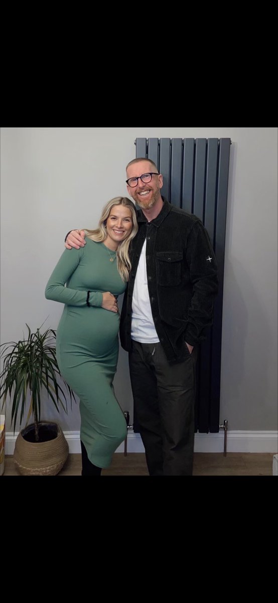 iwanwroberts's tweet photo. So so happy I’m going to be a taid in April year and @loulouroberts1 going to be a nain 😳😳 love you lots @ChaseRoberts95 https://t.co/jynCHnN696