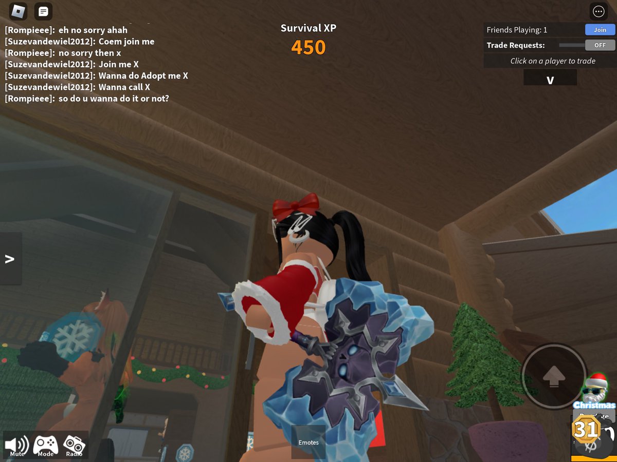 RoyalElfo's tweet photo. Well I already got the ancient🤭
#mm2 #mm2christmas https://t.co/GOI0FBpw7w