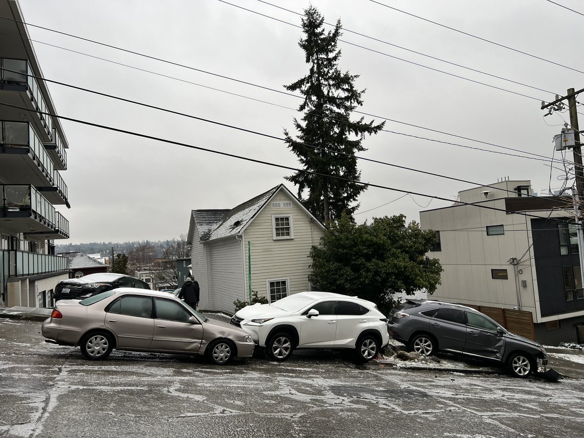 Queen Anne Greenways on Twitter: "That 8-car pileup on Queen Anne." Queen Anne Greenways on Twitter: "That 8-car pileup on Queen Anne."