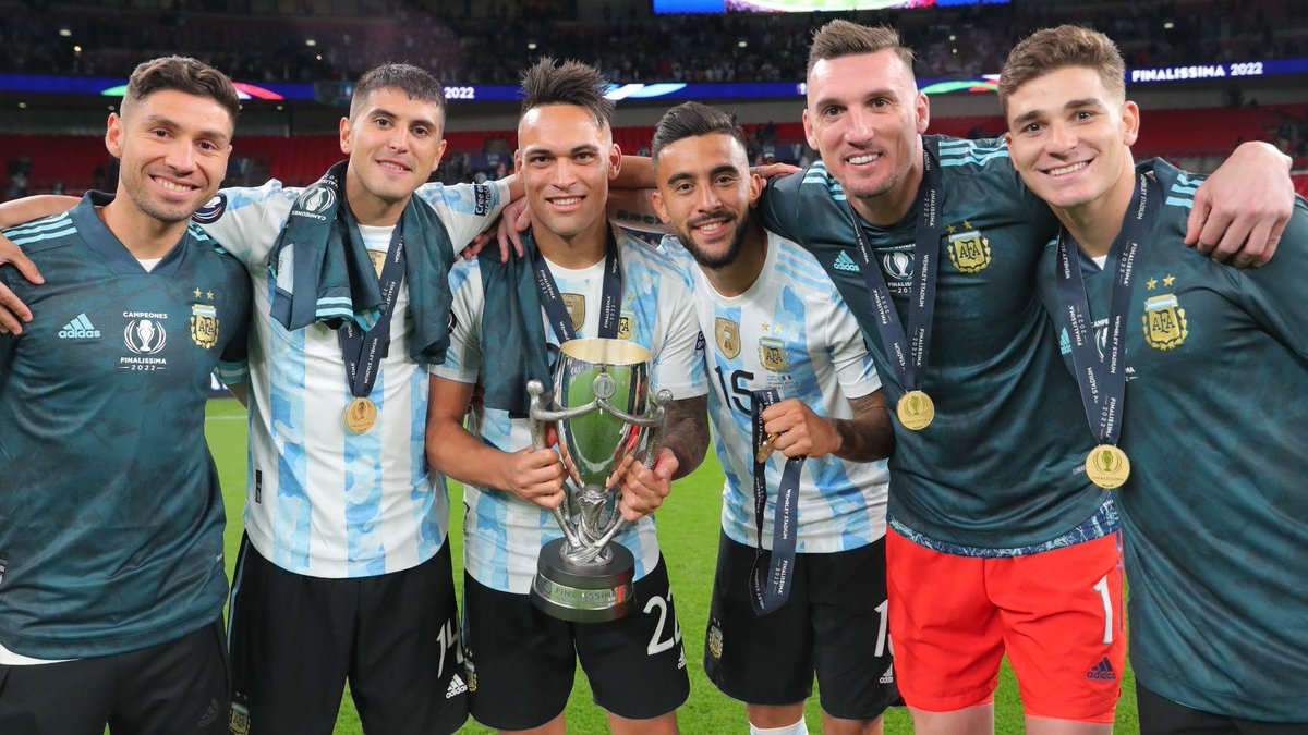 Díganle a Lautaro que disimule un poco