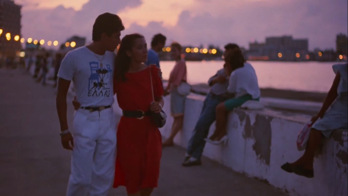 NPMatu's tweet image. -Si bien el cine mexicano se ha encargado de contar historias que tienen como escenario la CDMX, en ocasiones sale y nos muestra otros lugares que nos parecen más cercanos o que vivimos en ellos

-Agarren su mochila porque vamos a recorrer la República Mexicana a través del cine