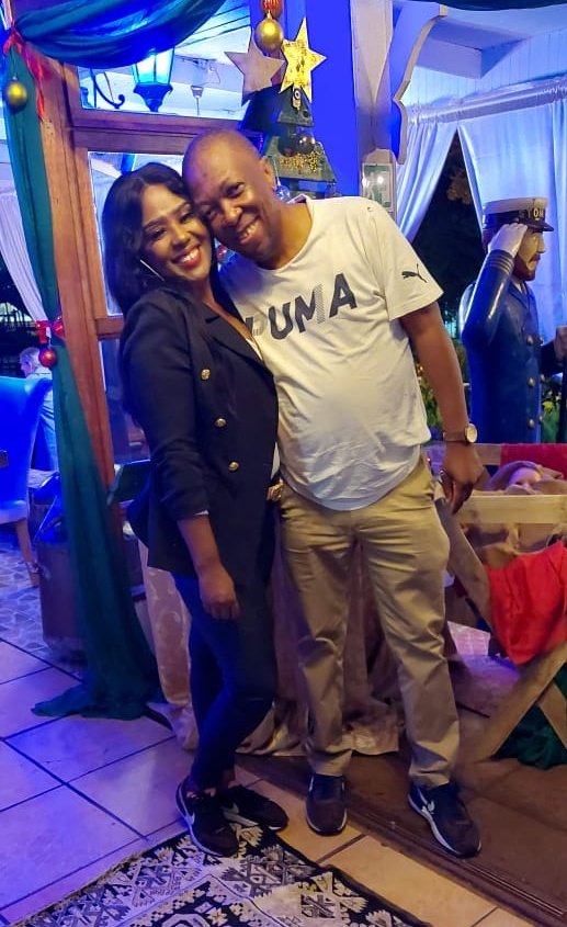 apapooe1's tweet image. From my Family to yours; &quot;We know this probably won’t go down as your best Holidays ever, but know that we are thinking of you as a Friend, Comrade and most importantly Family and wishing you the best. May your holidays be filled with lots of happiness, peace, and love&quot;.