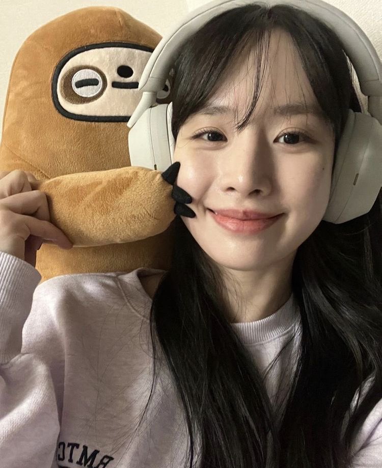 94GAS_OFFICIAL's tweet photo. Happy Birthday uri Seola @ofSeolaa  and Seungwoo @sengwooo ! 
Semoga menjadi rps yang aktif dan bahagia selalu yaa!! ♥️♥️

#HappySEOLADay 
#HAPPYSEUNGWOODAY https://t.co/B1bNFQJqPO