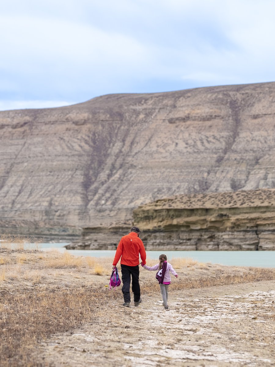 eufilmfestival's tweet photo. Brave Girl: The Future of Wyoming by Mark Pedri @BtpFilm 

Brave Girl is a strong young adventurer who is just beginning her journey of finding out what it takes to climb mountains. https://t.co/oBOz2FB8jt