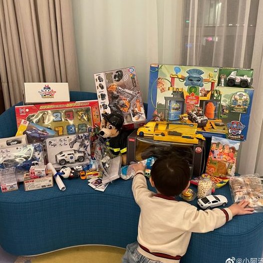 anak, i thought mag g-grocery lang tayo with mama wiwie...