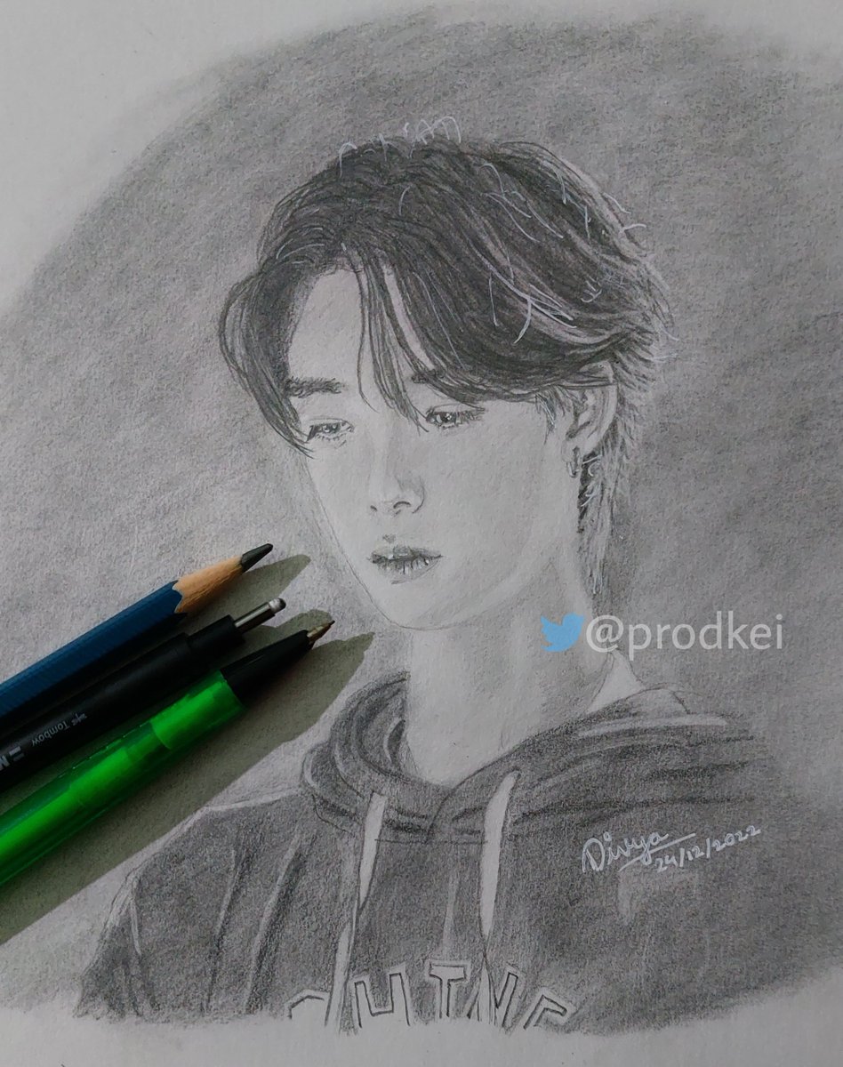 prodkei's tweet photo. ❝ No one's noticing it
This somewhat weird world
Still I softly yelled
"I'm right here, I'm right here" ❞

- Under The Skin, &amp;TEAM

✏️
#andTEAM_K #K #andTEAM #andTEAM_fanart https://t.co/zF0TJZ52cE
