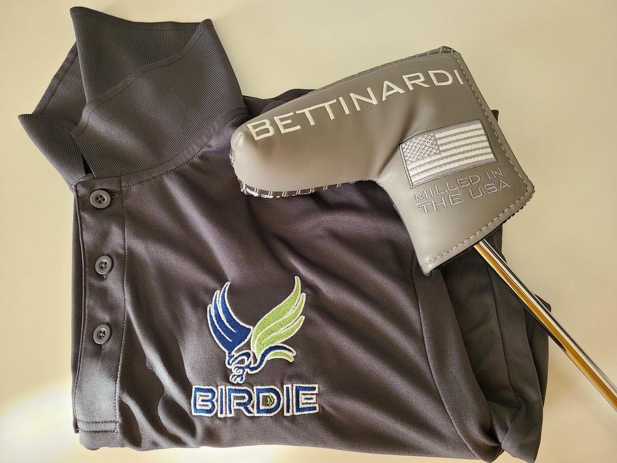 ZanderM72's tweet photo. Quite the bonus for minting a Titus NFT! ⛳️

Big shout out to the @BirdieGolfLLC team for the @BettinardiGolf putter! Can't wait to use it once the 4' of snow outside melts 😆🏌‍♂️🔥 https://t.co/XOWaQZQqsz