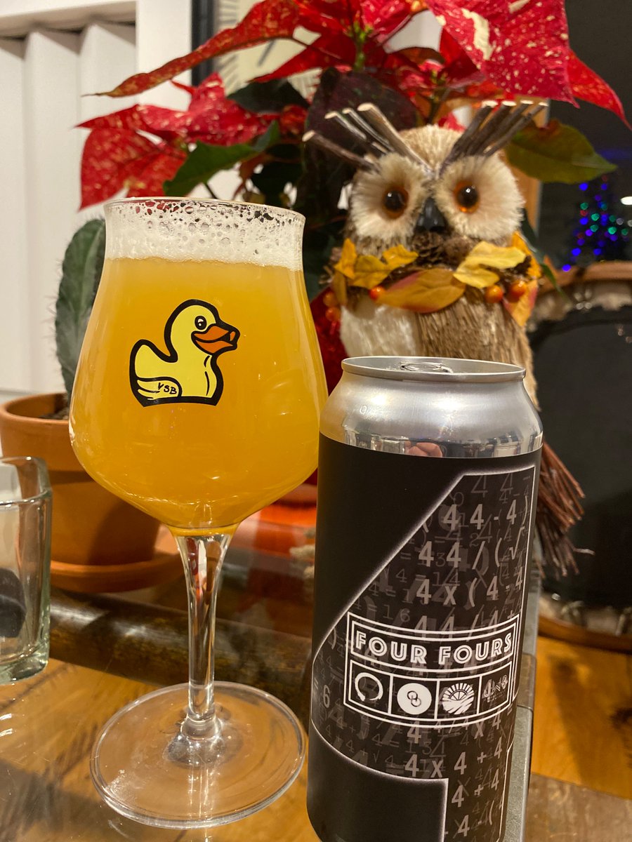 If you’re gonna have a Christmas Eve Eve beer best make it a banger collab from four all-star breweries. ‘Tis the season! #CraftBeer #IPA