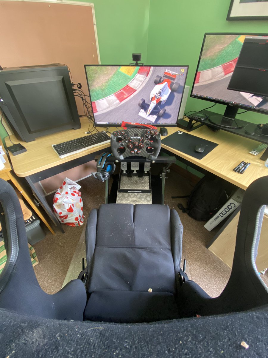 Pontiac912's tweet photo. Reinstalled the OG rig #nextlevelracing GT ultimate. Time to put in some practice laps. #simracing #forthelaughs #ams2 https://t.co/gEbvsTqRne