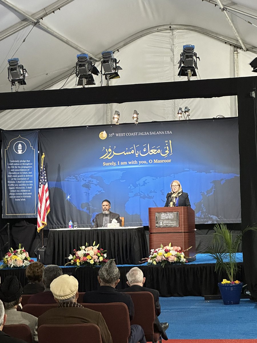 “We are united by one goal: protecting each other.  I value your voice, the Ahmadiyya Muslim Community, as a seat at the table.”—Elois Reyes, California Assembly Leader. @AsmReyes47 #WestCoastJalsa